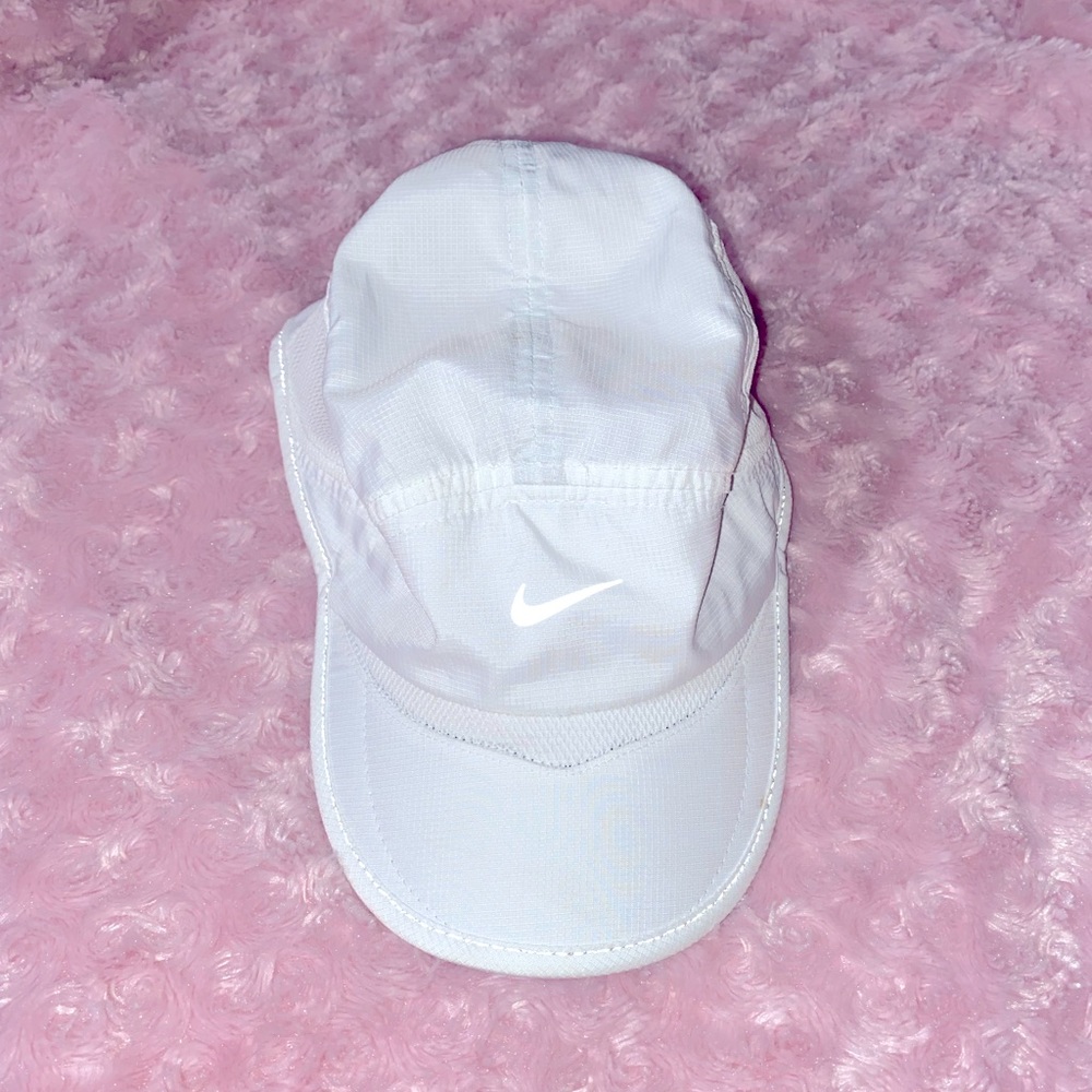 nike athletic cap